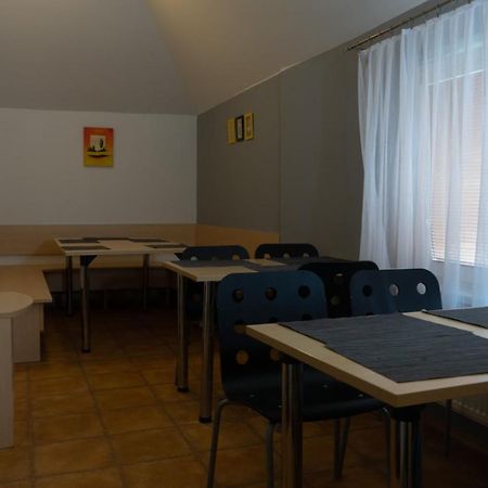 Penzion Hustopeče Extérieur photo