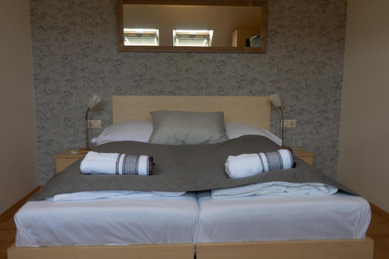Penzion Hustopeče Extérieur photo